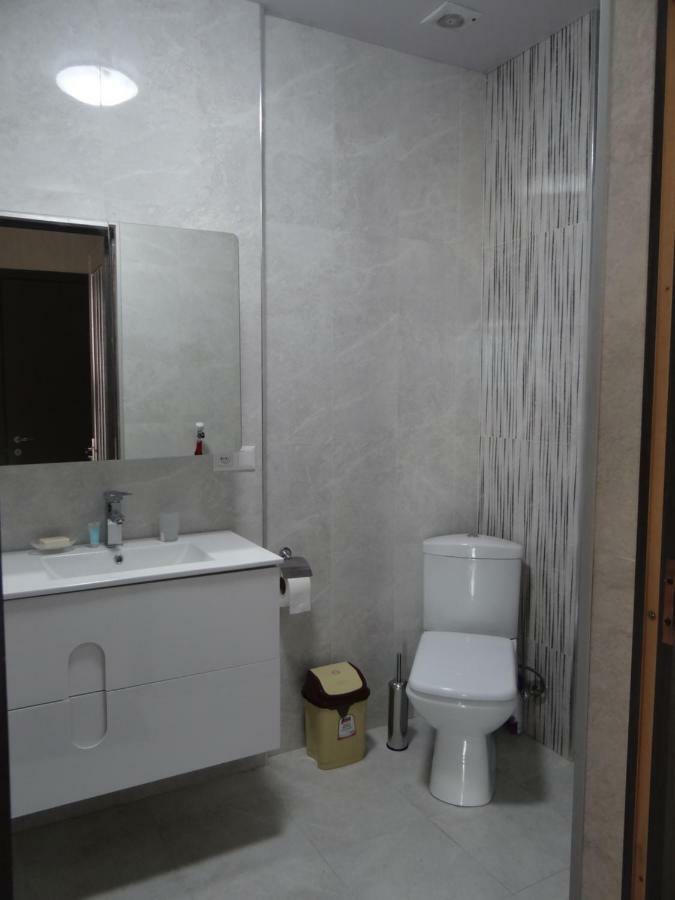 Apartment Abuseridze 5A Батумі Екстер'єр фото