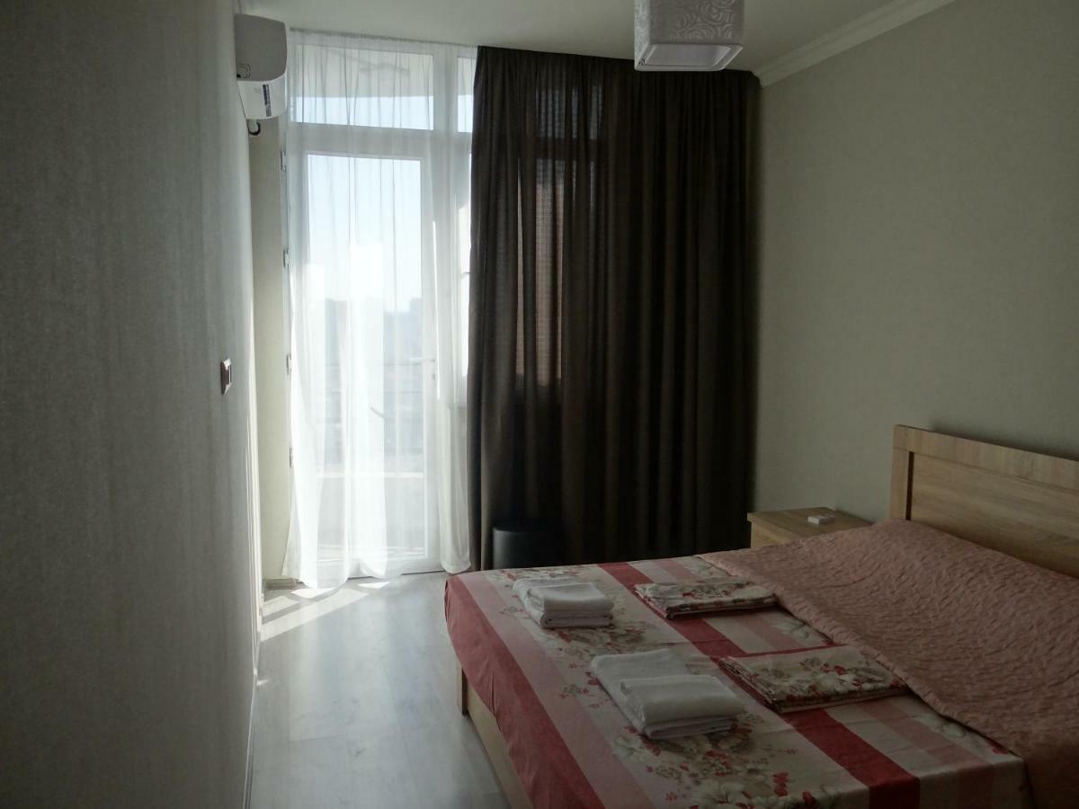 Apartment Abuseridze 5A Батумі Екстер'єр фото