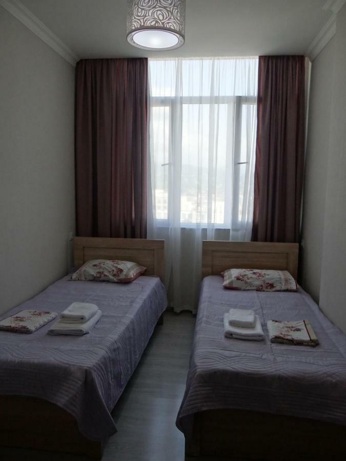 Apartment Abuseridze 5A Батумі Екстер'єр фото