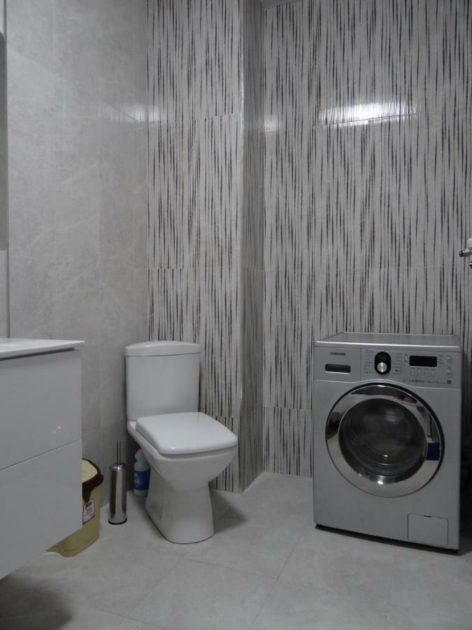 Apartment Abuseridze 5A Батумі Екстер'єр фото