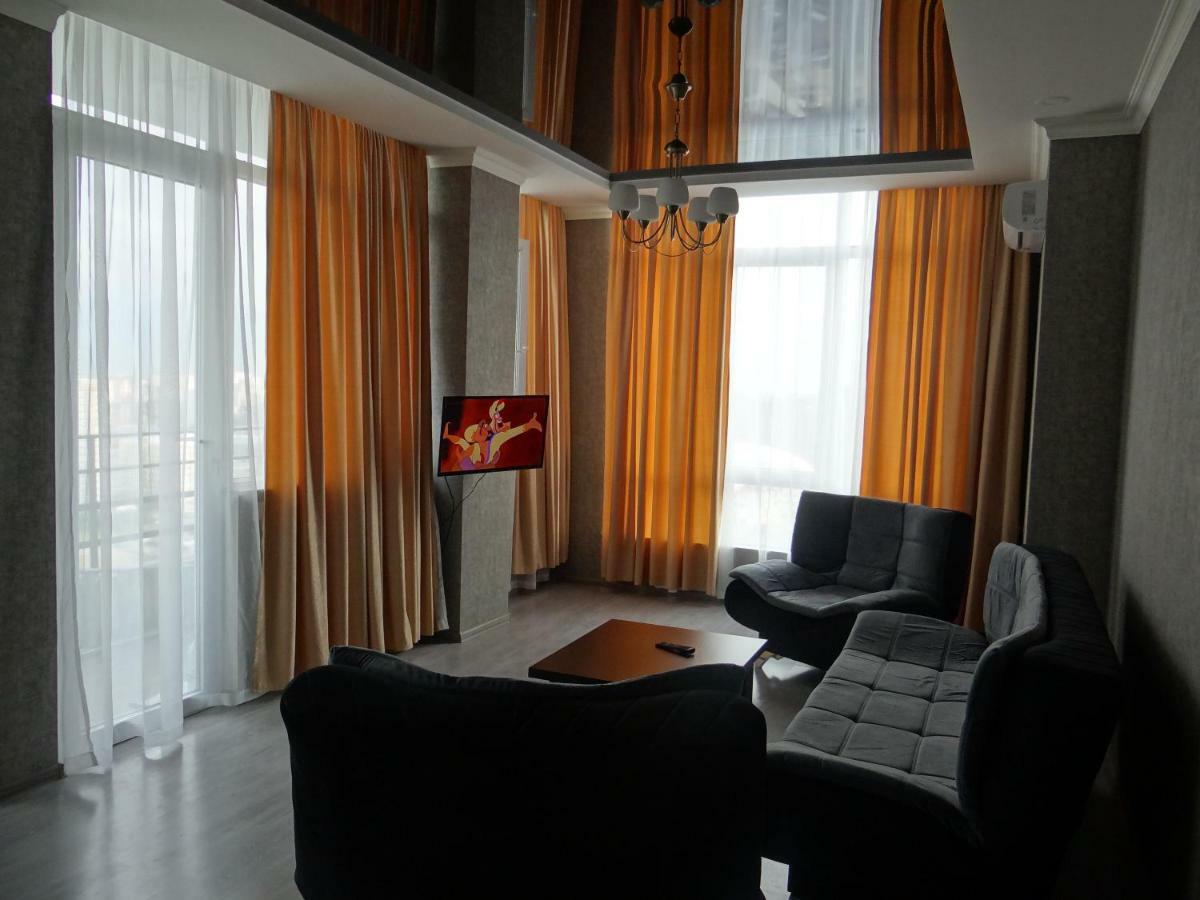 Apartment Abuseridze 5A Батумі Екстер'єр фото
